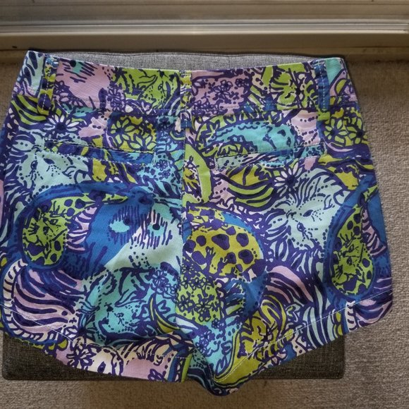 Lilly Pulitzer, Callahan Short, Size 0 - Picture 2 of 6